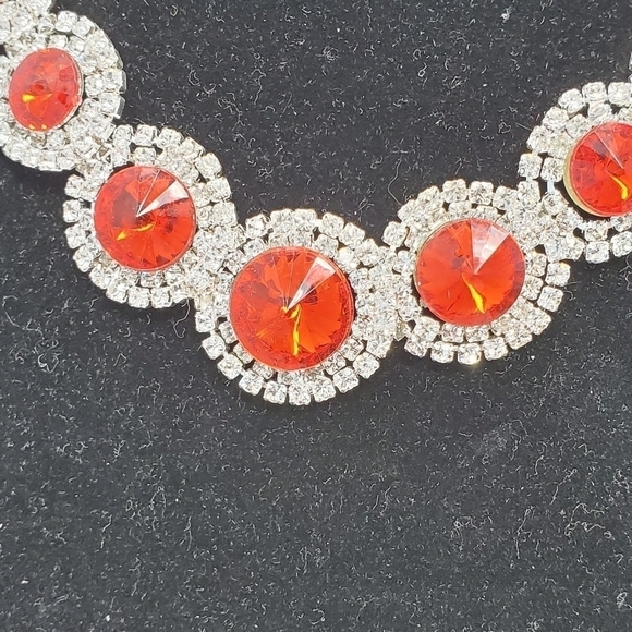 COSTUME JEWELRY SET NECKLACE BRACELET EARRINGS RED & CLEAR RHINESTONE BLING PROM - Picture 11 of 15